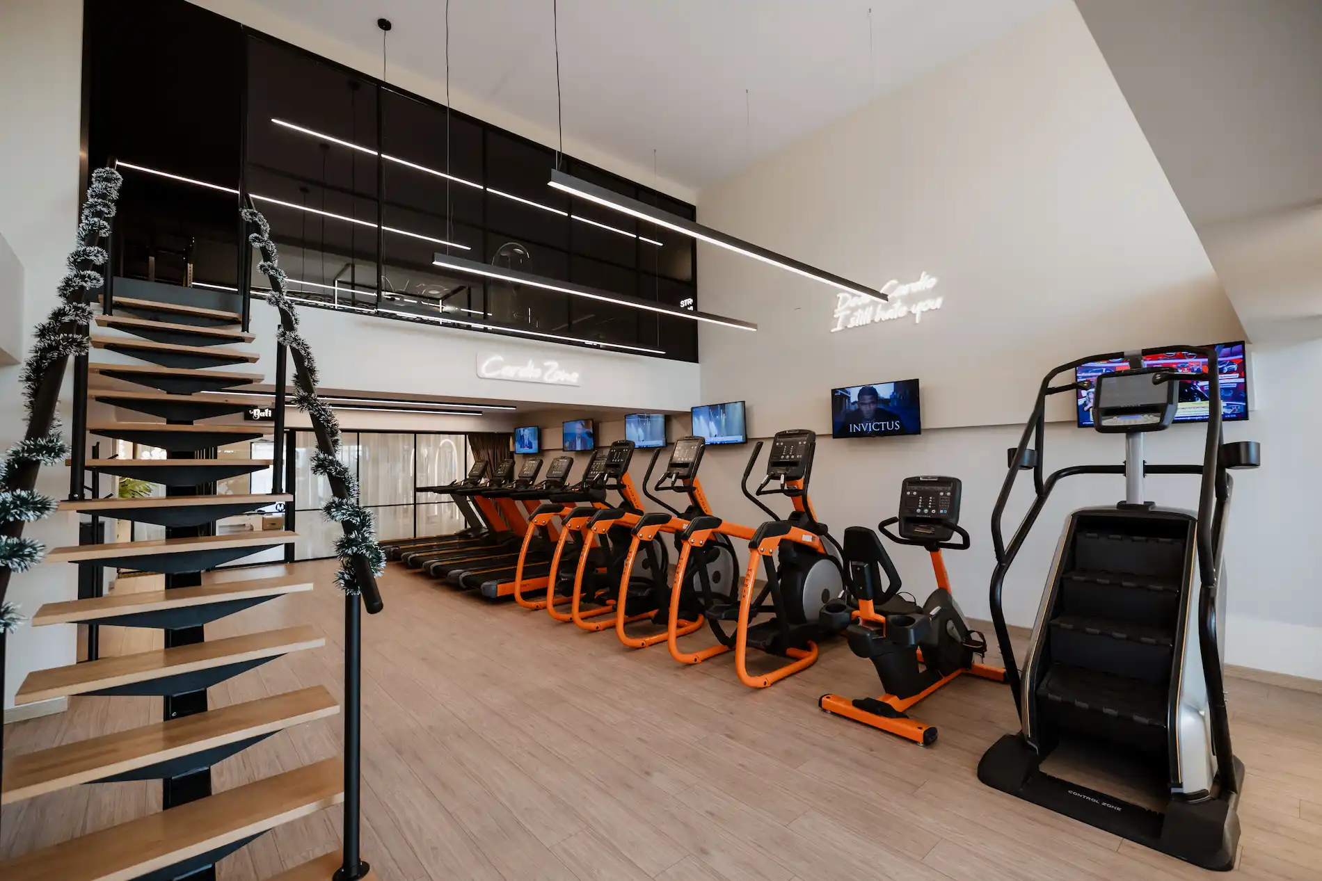 MAD GYM Ultimate Thermi